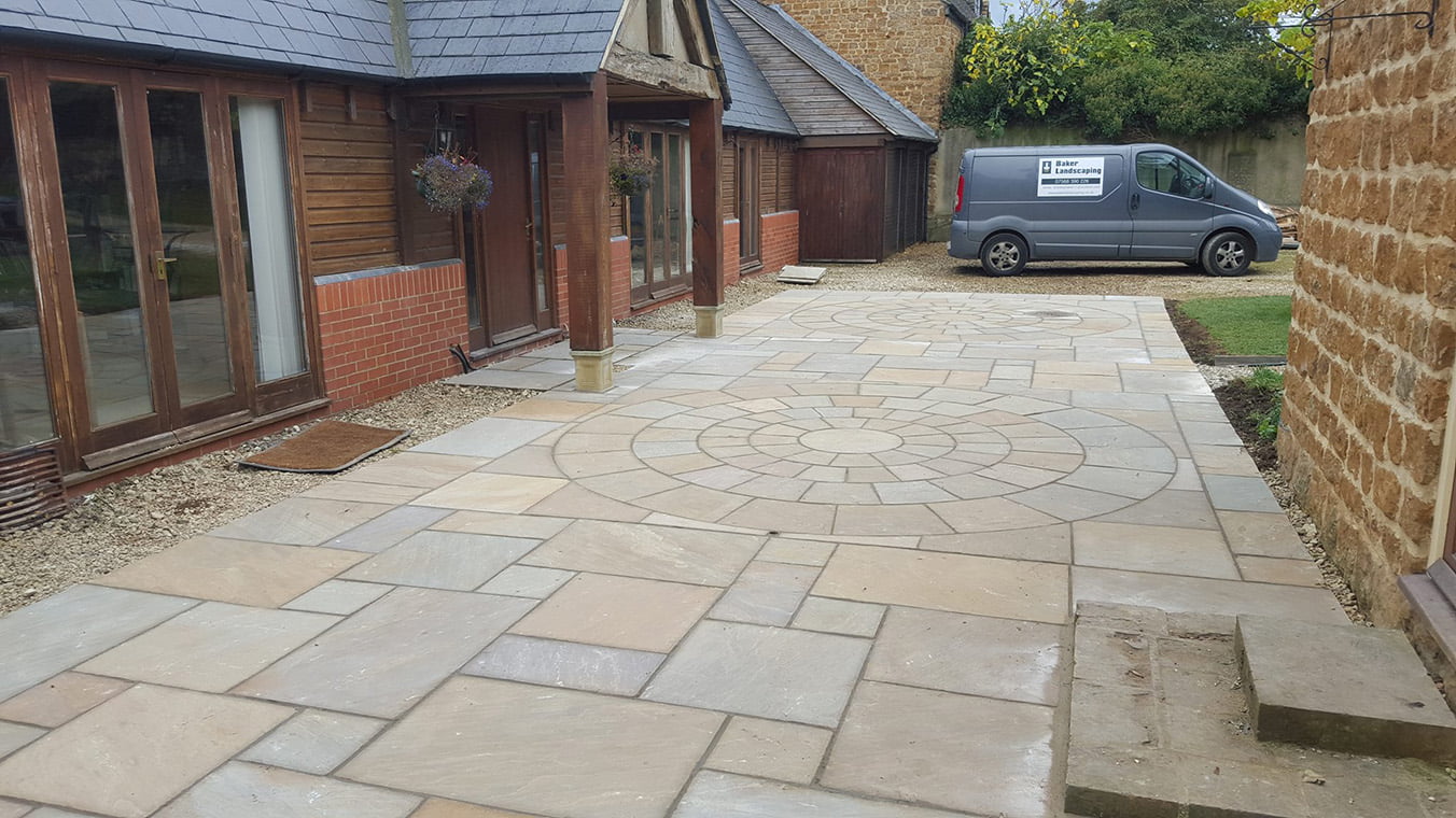 Hempton sandstone patio 5