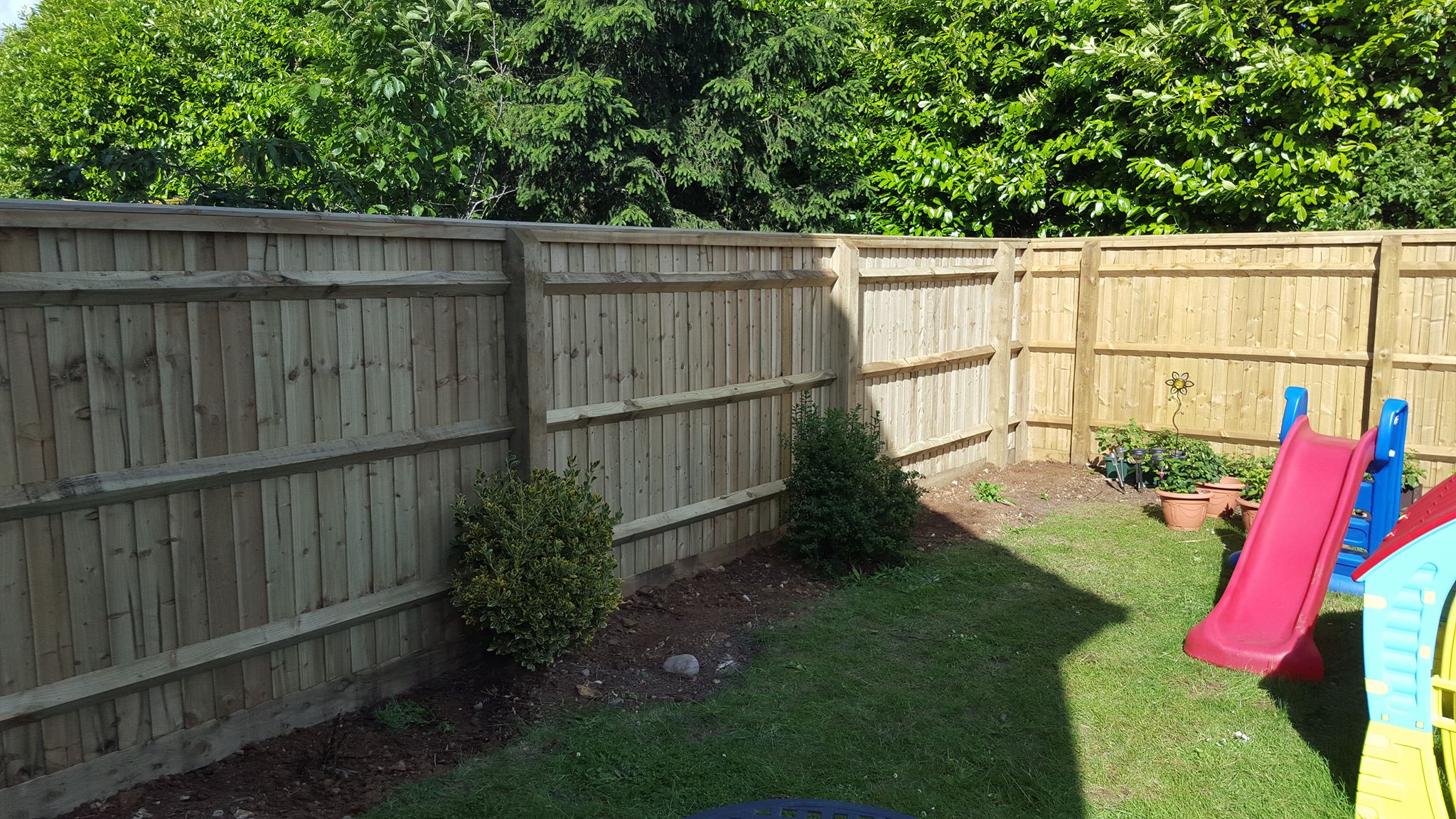 Examples of close board and picket fencing 3